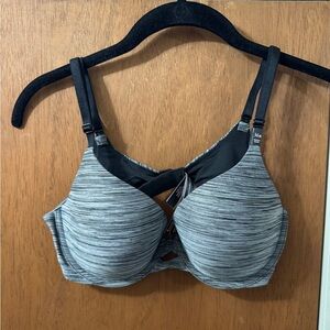 VICTORIA’S SECRET NWOT 36B Heathered Gray & Black Perfect Shape Push-Up Bra